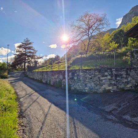 Casa Di Montagna Leilighet Aisone Eksteriør bilde