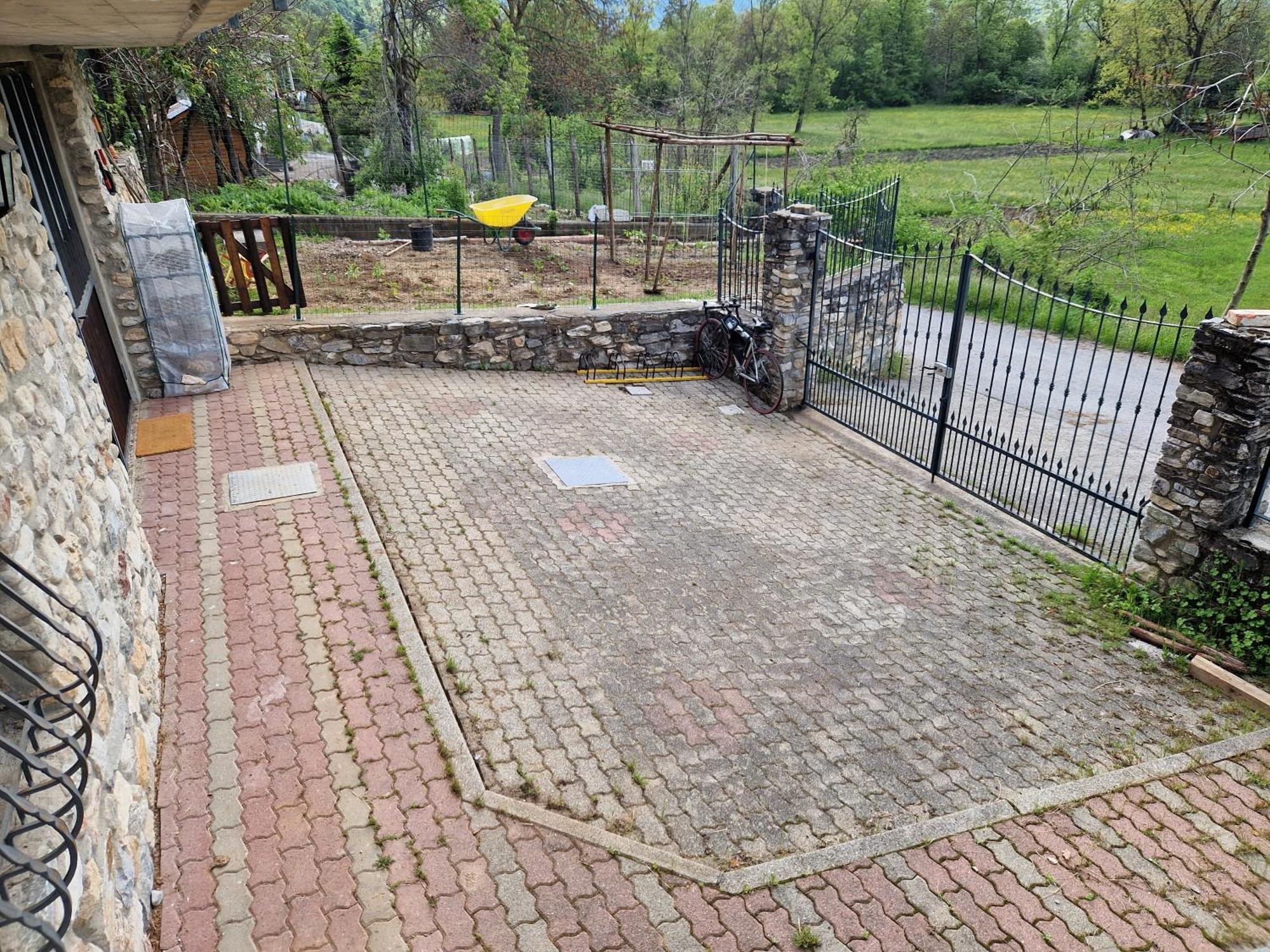 Casa Di Montagna Leilighet Aisone Eksteriør bilde