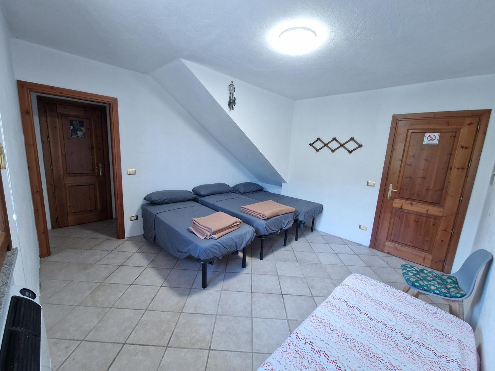 Casa Di Montagna Leilighet Aisone Eksteriør bilde